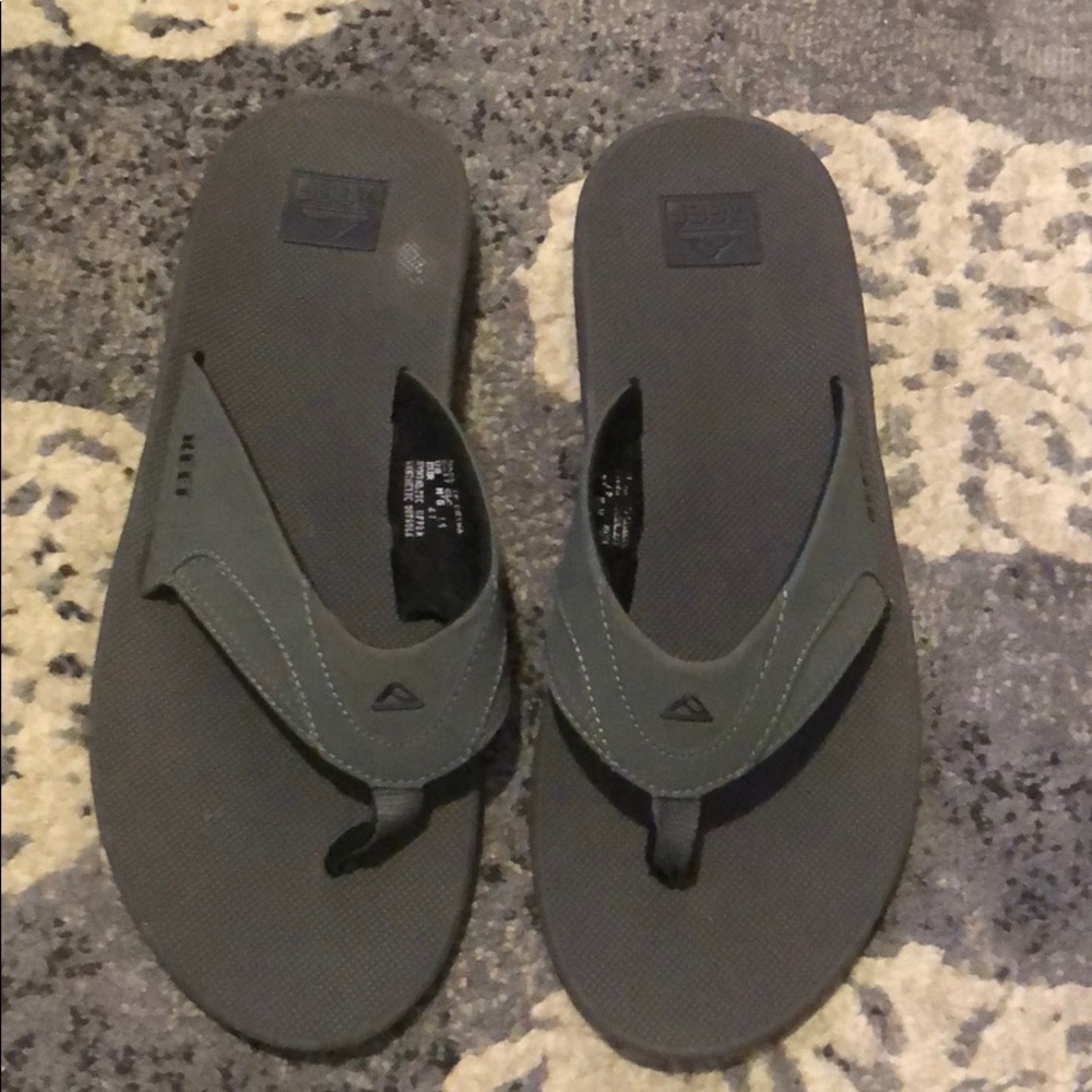 Reef bottle opener flip flops 14